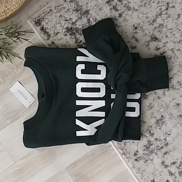 SOLD: BANANA REPUBLIC | green crewneck sweatshirt | long sleeve | S - Picture 3 of 6